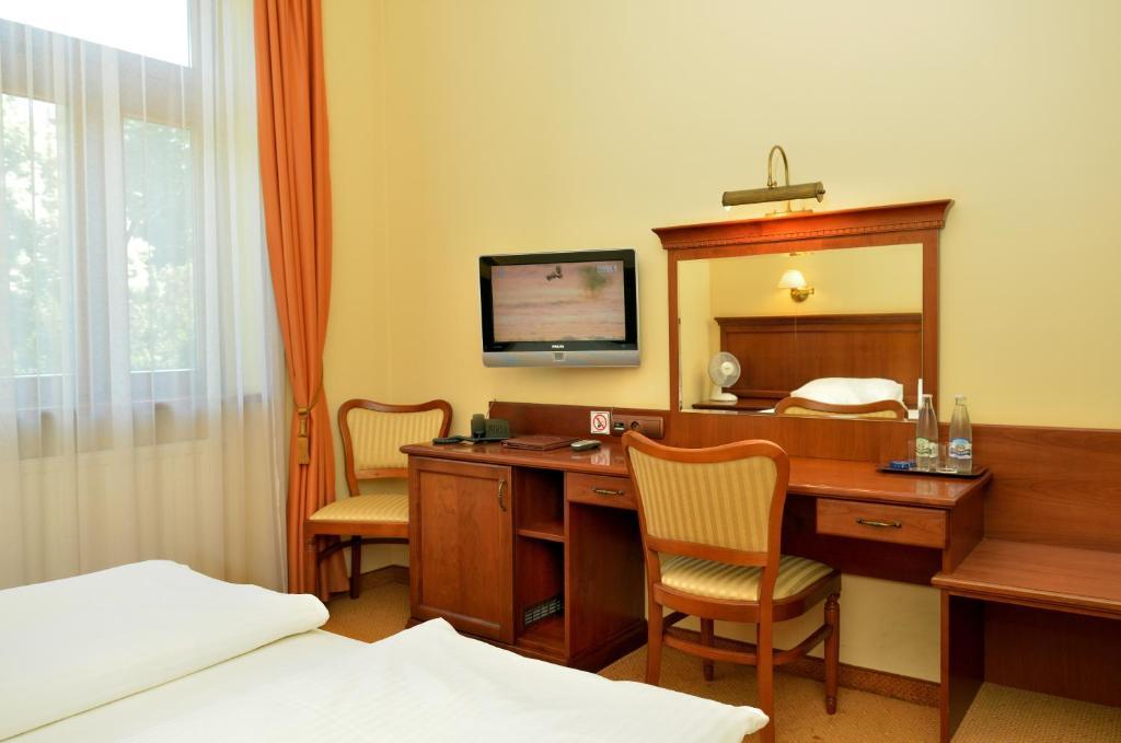 Hotel Stefania Krynica-Zdrój Rum bild