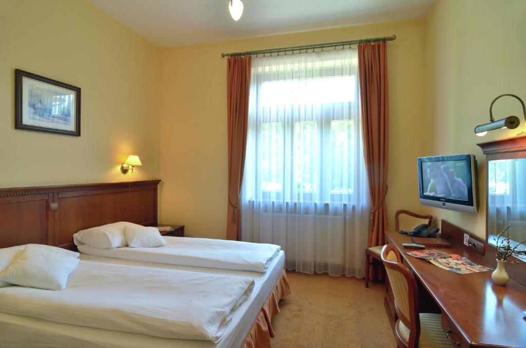 Hotel Stefania Krynica-Zdrój Rum bild